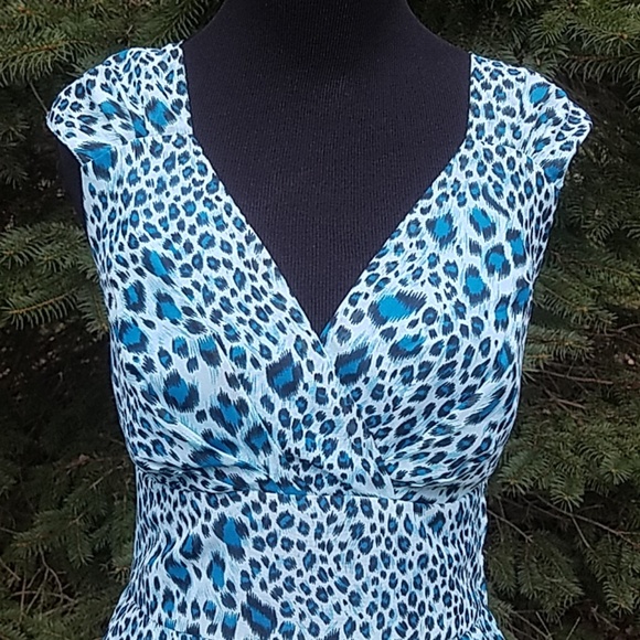 Dress by Charlotte Russe - Picture 2 of 8